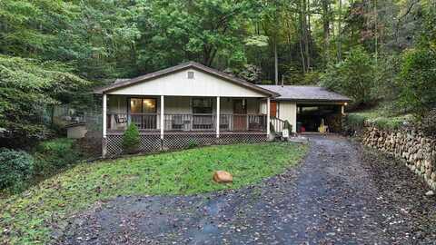 180 Whippoorwill Ridge, Whittier, NC 28713