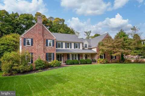 4535 BELMONT DRIVE, EMMAUS, PA 18049