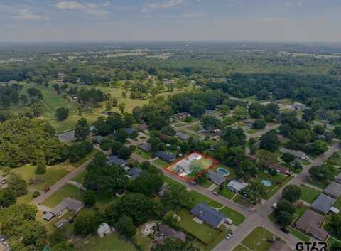 305 Country Club Lane, Pittsburg, TX 75686