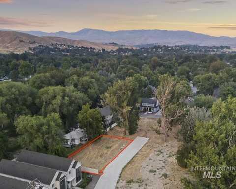 2310 N 35th St, Boise, ID 83703