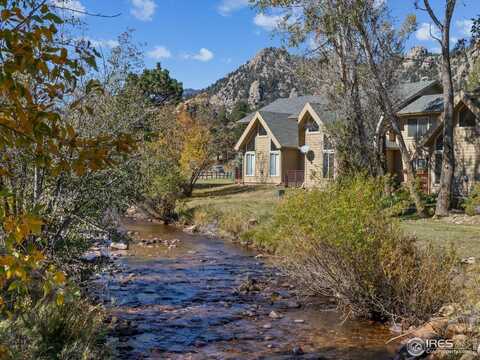 300 Far View Dr, Estes Park, CO 80517