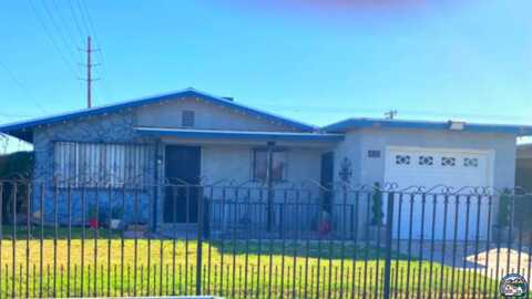 433 E Brighton Ave, El Centro, CA 92243