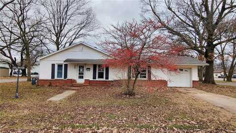 215 Lombardy Drive, East Prairie, MO 63845