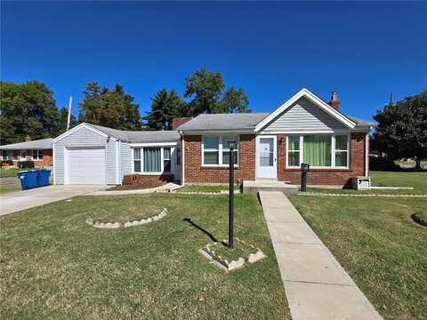 4001 Fawn Circle, Saint Louis, MO 63125