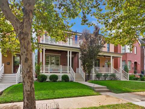 4230 Maryland Avenue, Saint Louis, MO 63108