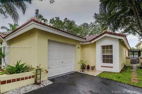 1341 Seagrape Cir, Weston, FL 33326