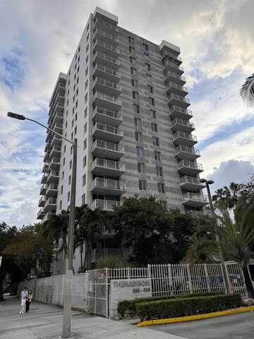 undefined, Miami, FL 33136