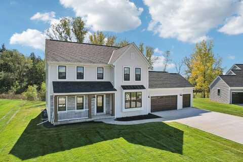 W251n2337 Valleyview Cir, Pewaukee, WI 53072