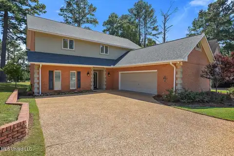 3099 E Fairway Drive, Brandon, MS 39047