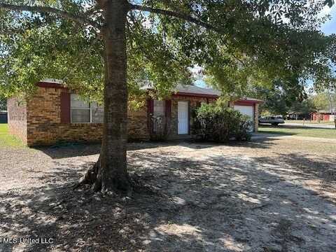 1620 Victoria Drive, Gautier, MS 39553