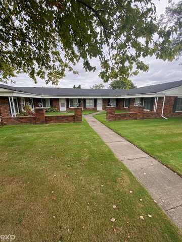 32627 Valley, Warren, MI 48093