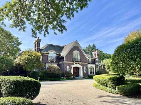 41 Renaud, Grosse Pointe Shores, MI 48236