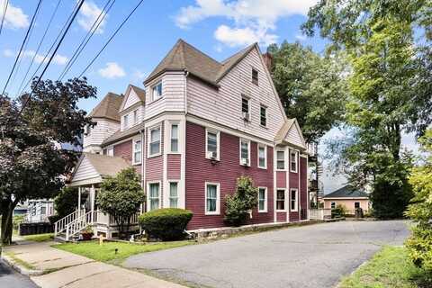 86 Arlington St, Haverhill, MA 01830