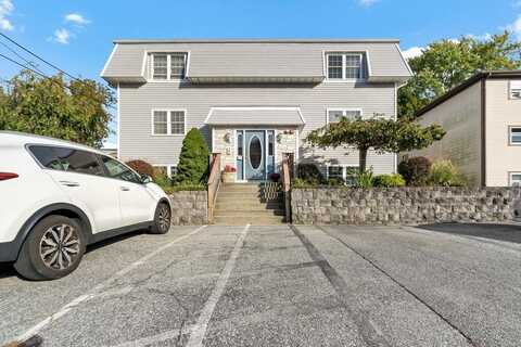 110 Ash St, Fall River, MA 02724