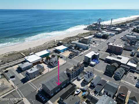 15 Carteret Avenue, Seaside Heights, NJ 08751