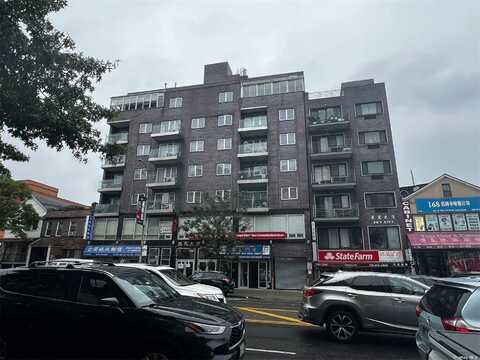 41-42 College Point Boulevard, Flushing, NY 11355