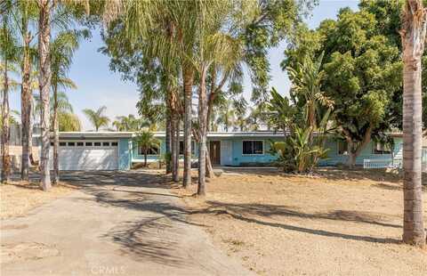 323 Markell Lane, Fallbrook, CA 92028