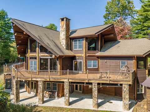 733 Granite Drive, Hayesville, NC 28904