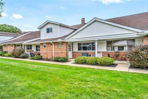 25475 Country Club Boulevard, North Olmsted, OH 44070