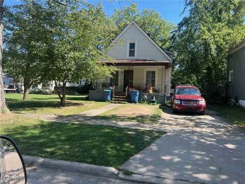 3521 Omaha Avenue, Lorain, OH 44055