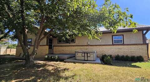 101 Cravy Drive, Clovis, NM 88101