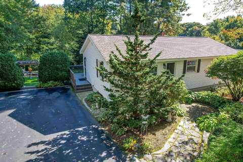 31 Belmont Drive, Merrimack, NH 03054