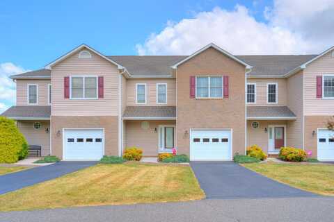 2505 BLOSSOM Trail W, Blacksburg, VA 24060