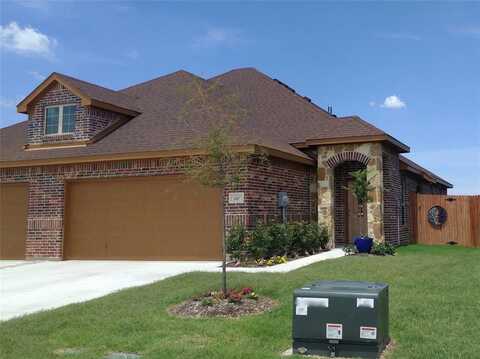 1015 Skyview Court, Midlothian, TX 76065