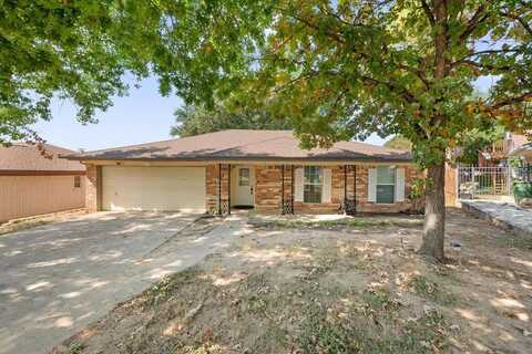 1617 Bedford Oaks Drive, Bedford, TX 76021