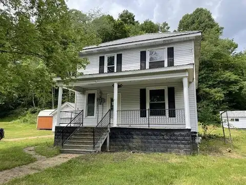 24 Middle Run Rd, Weston, WV 26452