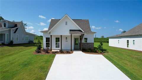 1006 Crossing Court E, Valley, AL 36854