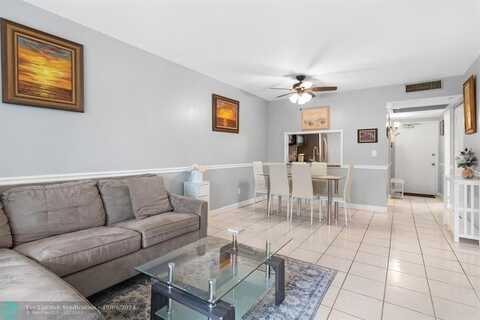 9330 Lagoon Pl, Davie, FL 33324