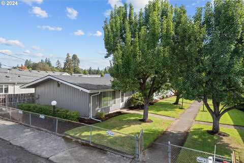 704 NW JOY AVE, Portland, OR 97229