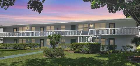 301 Farnham M, Deerfield Beach, FL 33442