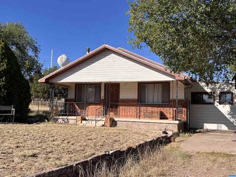 19 Dora Avenue, Reserve, NM 87830