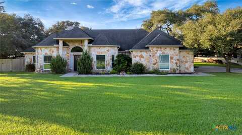 62 Grand Oak Drive, Inez, TX 77968