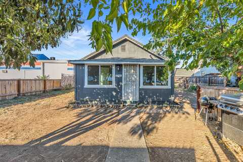 1049 Beatty Street, Medford, OR 97501