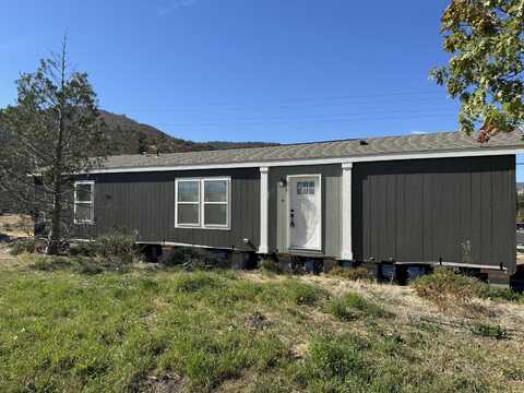 1 Corral Lane, Ashland, OR 97520