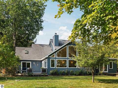 7878 S Outer Drive, Traverse City, MI 49685