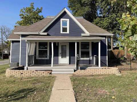 110 W Shawnee ST, Paola, KS 66071