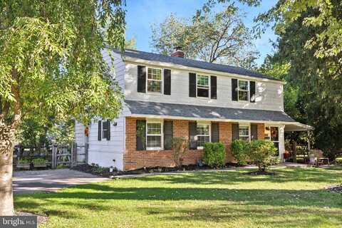 4013 FAIRWAY ROAD, LAFAYETTE HILL, PA 19444