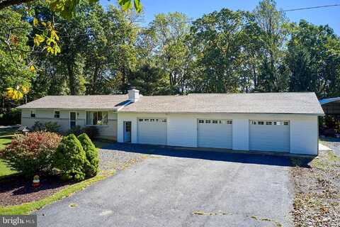 2666 BANKO LANE, HELLERTOWN, PA 18055