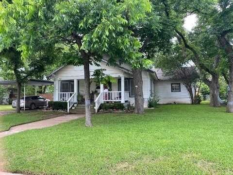 908 E Titus St., Mexia, TX 76667