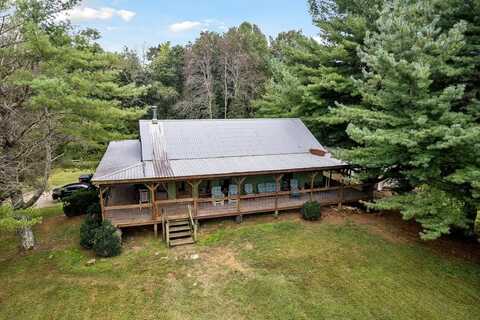 5245 Herrens Chapel Rd, Silver Point, TN 38582