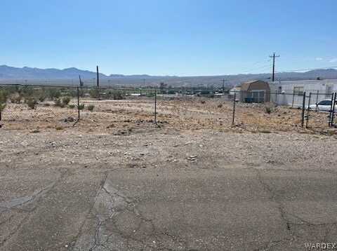 2259 W Riverview Circle, Bullhead City, AZ 86442