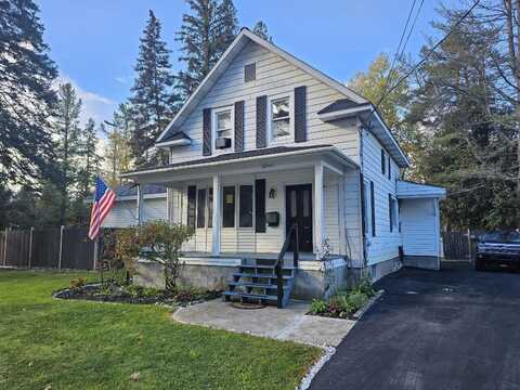 4 Woodrow Avenue, Tupper Lake, NY 12986