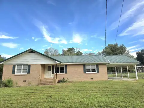 50 Pineneedle Road, Barnwell, SC 29812