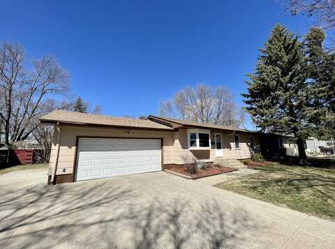 1326 Mel Ros Drive, Aberdeen, SD 57401