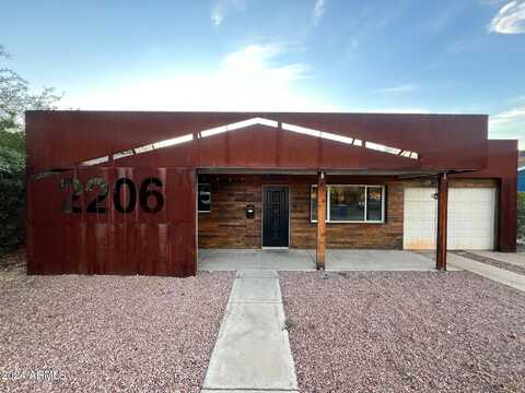 2206 N DAYTON Street, Phoenix, AZ 85006