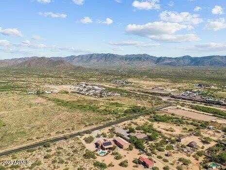 W Sunrise Road, Congress, AZ 85332